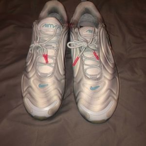 Air Max 720, size 12